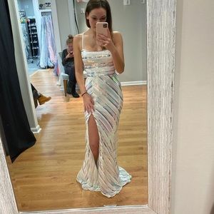 Size 0 Morrell maxie dress! Brand new. Worn once